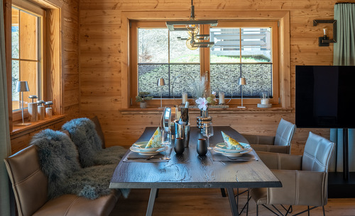 mountain-chalet-r-31