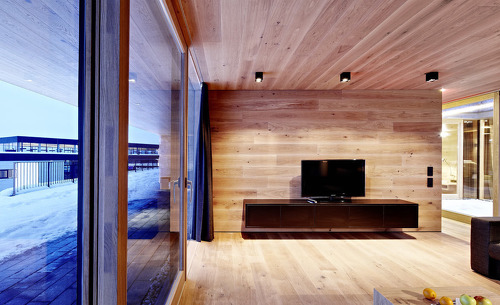 Chalet Smaragdjuwel- Der Wohnbereich verfügt über einen Flatscreen TV