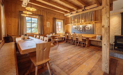 fuerthermoar-hideaways-alm-stube-02 fuerthermoar-hideaways-alm-stube-02