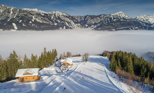 Skifahren & Snowbaorden - Skiurlaub im Ski-Chalet in der Steiermark Skifahren & Snowbaorden - Skiurlaub im Ski-Chalet in der Steiermark