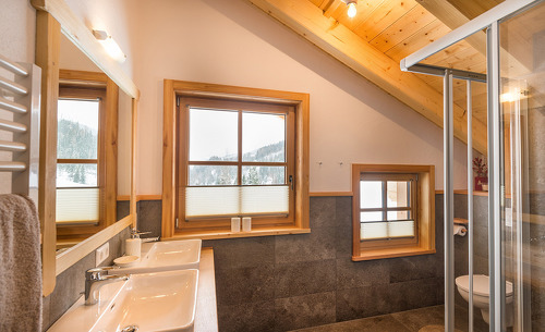 Luxuriöse Badezimmer im Prenner Alm - Steiermark