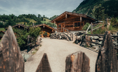 alpzitt-chalets-sommer-18