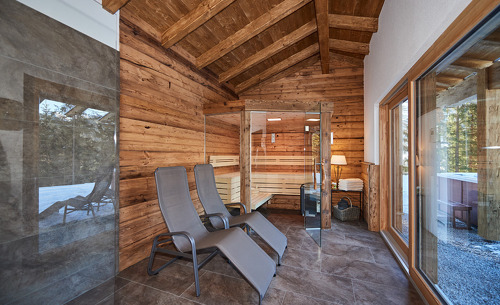 Privater Wellnessbereich in den Chalets Almidylle Piredt