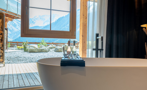 mountain-chalet-r-39