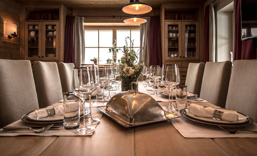 Lassen Sie sich mit dem Private Cooking Service kulinarisch verwöhnen- Luxuschalet Schmiedalm