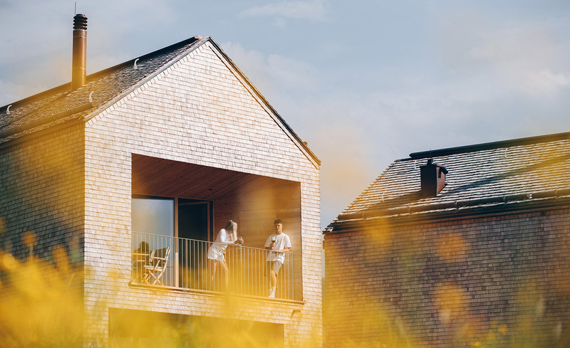 peterhof-chalets-sommer-03