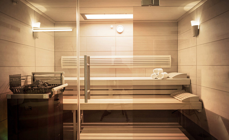 18-crystls-aparthotel