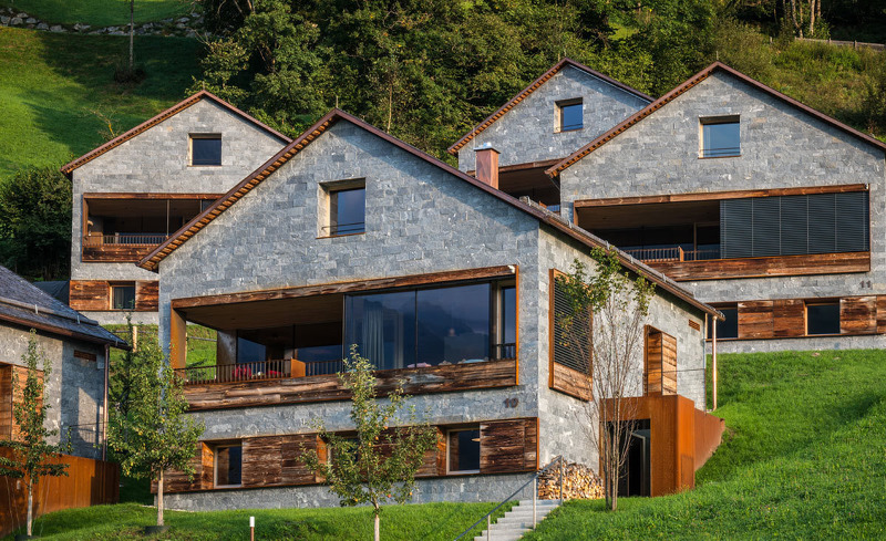 Chaletdorf Smaragdjuwel in Salzburg im Sommer