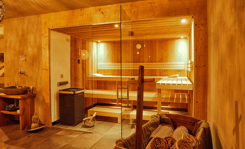 mountain-chalet-r-17