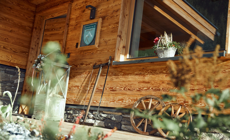 mountain-chalet-r-14