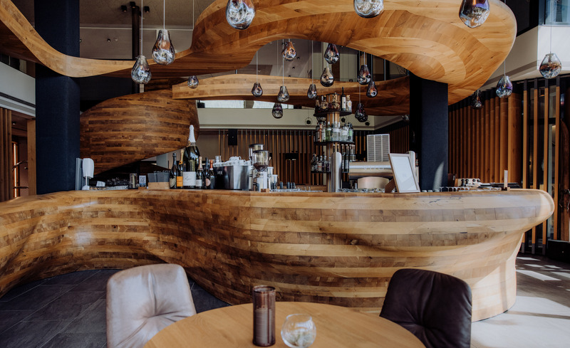bar (4)