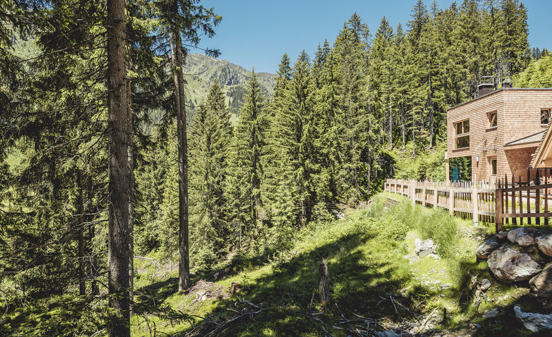 Sommerurlaub in Tirol- Luxus in den rosuites Chalets