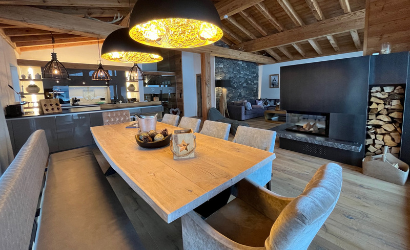 mountain-chalet-r-42