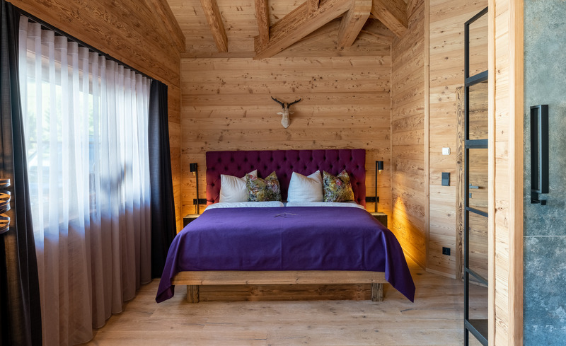 mountain-chalet-r-21