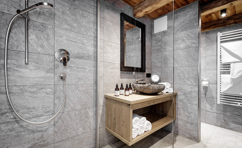 leni-mountain-chalet-24