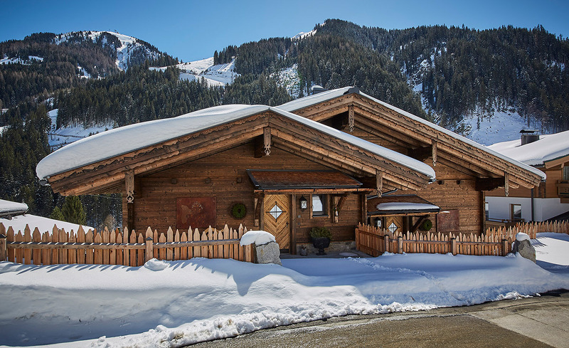 chalet-dirndl-buam-2