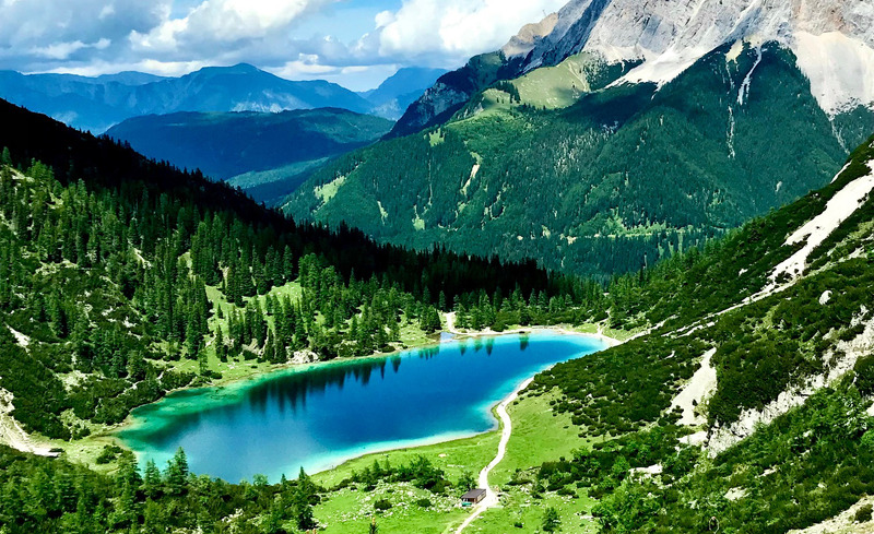 mountain-chalet-r-55