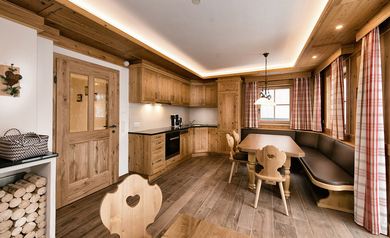Edelweiss-Alm-Chalets-1