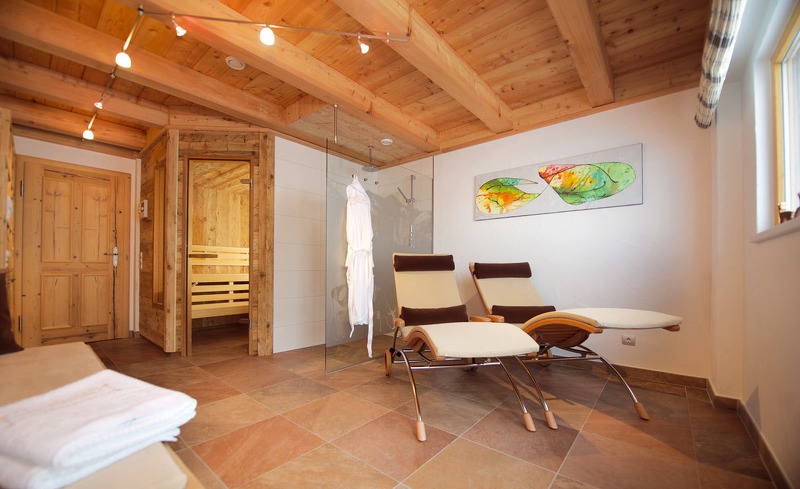 Entspannte Auszeit für Körper und Geist im Ruheraum der Wallegg Lodge in Hinterglemm