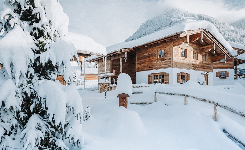 alpzitt-chalets-winter-5