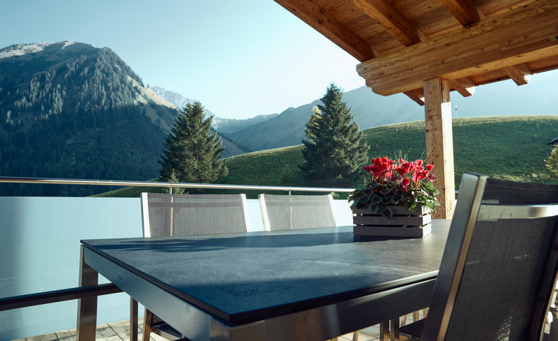 mountain-chalet-r-15