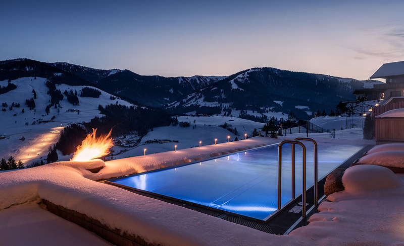 senhoog-infinity-pool-winter