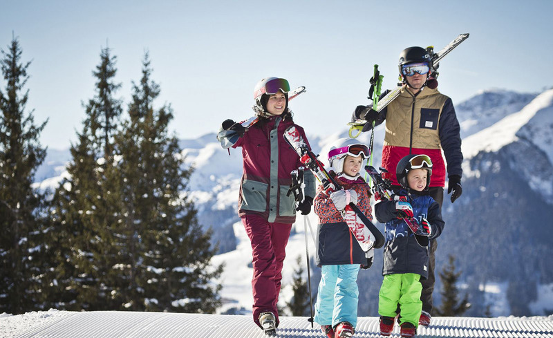 copyright-saalbach-skiing-mirja-geh