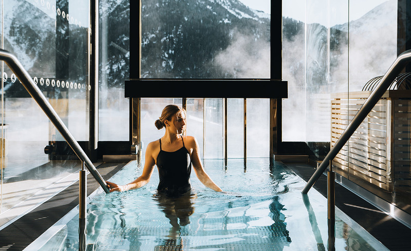 gruenwaldresort-pool-20