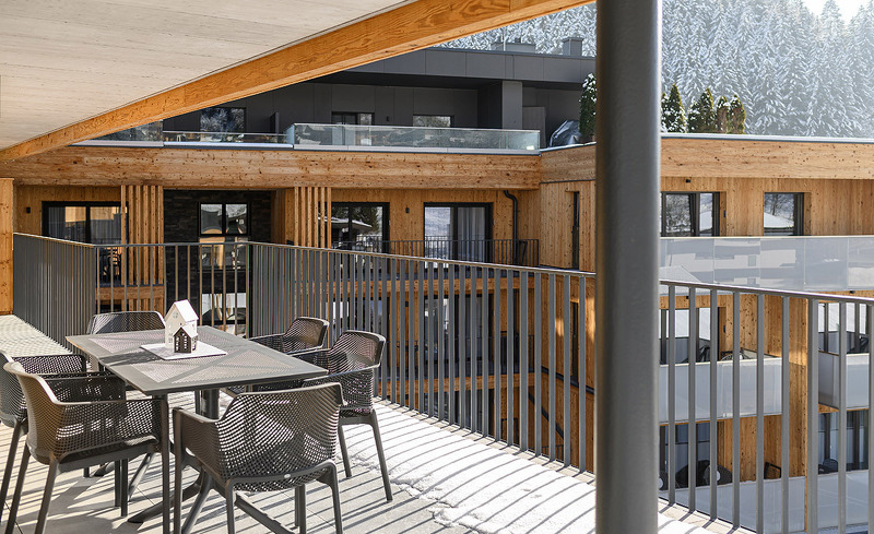 alpenparks-hotel-apartment-taxacher-winter-04