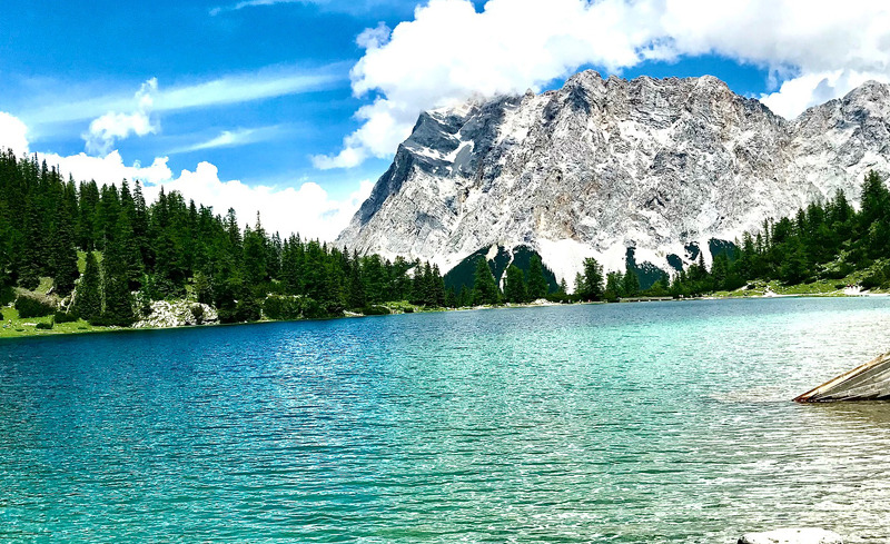 mountain-chalet-r-58