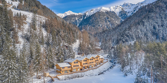stuibenfall-chalets-winter-1