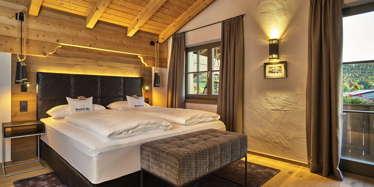 Die modernen Schlafzimmer verfügen über einen direkten Zugang zum Balkon- Chaleturlaub in Bayern Die modernen Schlafzimmer verfügen über einen direkten Zugang zum Balkon- Chaleturlaub in Bayern