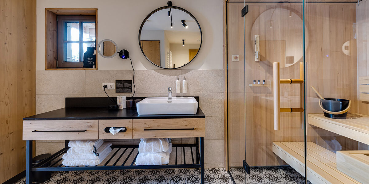 montestyria-13 montestyria-13