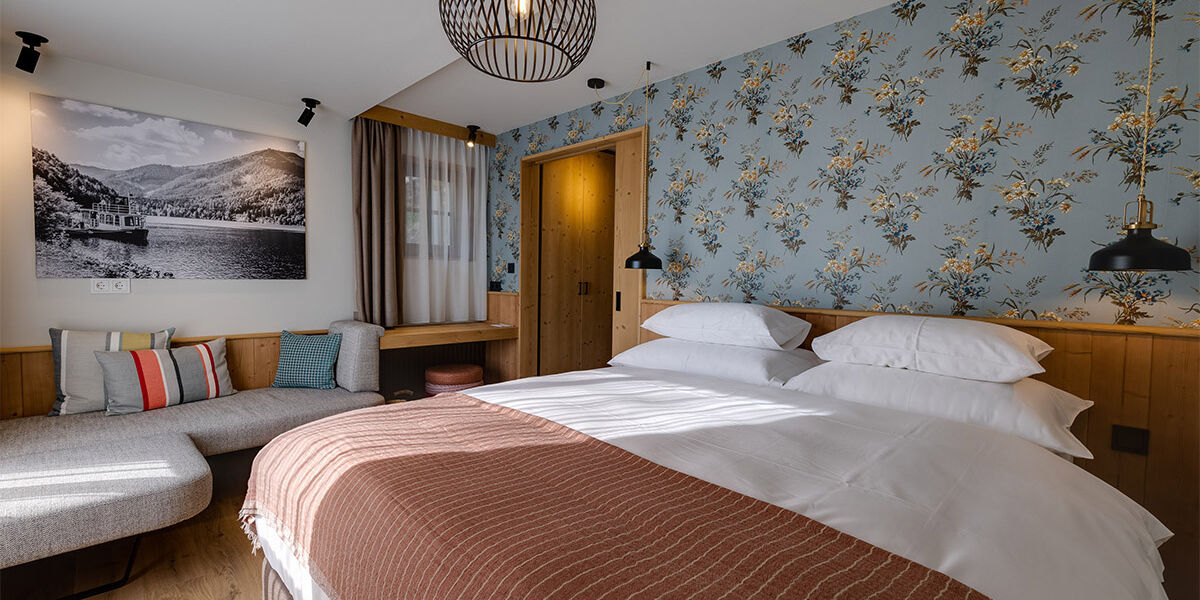 montestyria-12 montestyria-12