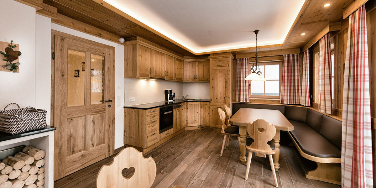 Edelweiss-Alm-Chalets-1