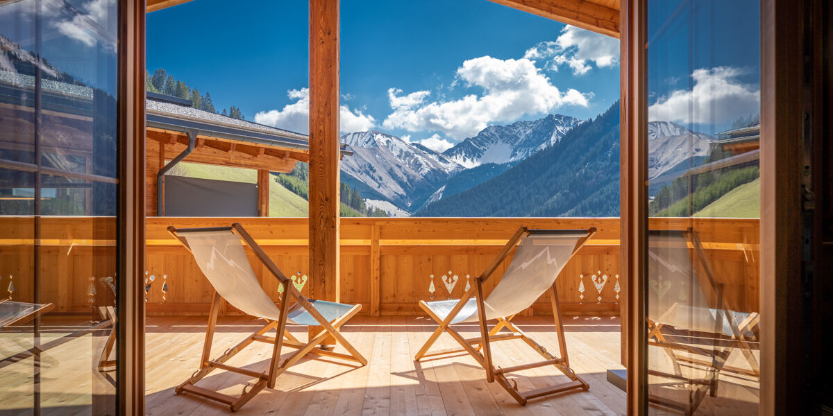 mountain-chalet-r-36